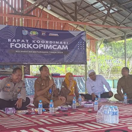 Rapat Koordinasi Pembakal Sekecamatan Mataraman, Desa Pasiraman Menjadi Tuan Rumah 